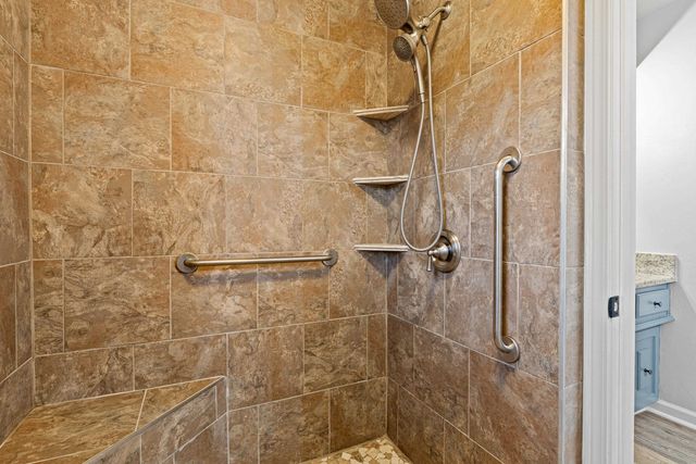 1001 Towne Lake Drive, Longview, TX 75601