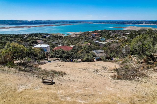 14000 & 14002 Skyline DR, Austin, TX 78732