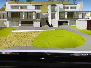 14000 & 14002 Skyline DR, Austin, TX 78732