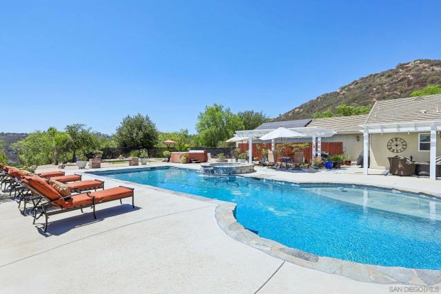26379 Engelmann, Valley Center, CA 92082