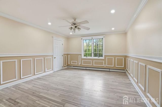 905 N Washington Avenue, Green Brook, NJ 08812