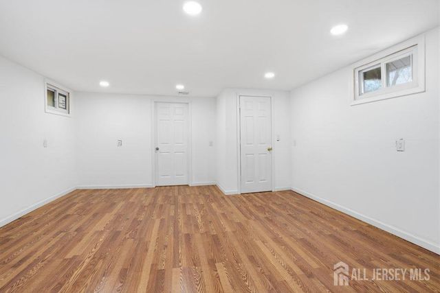 905 N Washington Avenue, Green Brook, NJ 08812