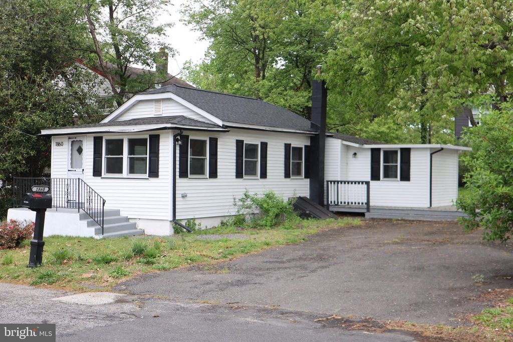 1860 ROSEMORE AVE, Deptford, NJ 08096