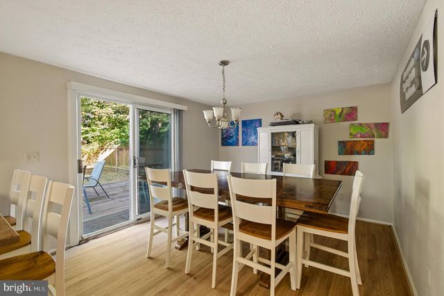 18321 SWAN STREAM DR, Gaithersburg, MD 20877