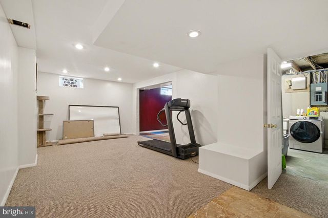 18321 SWAN STREAM DR, Gaithersburg, MD 20877