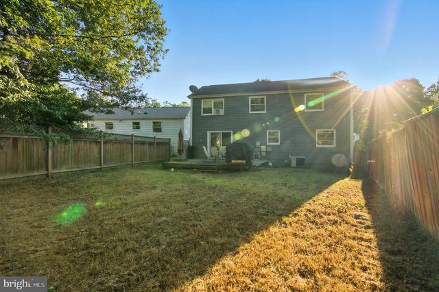 18321 SWAN STREAM DR, Gaithersburg, MD 20877