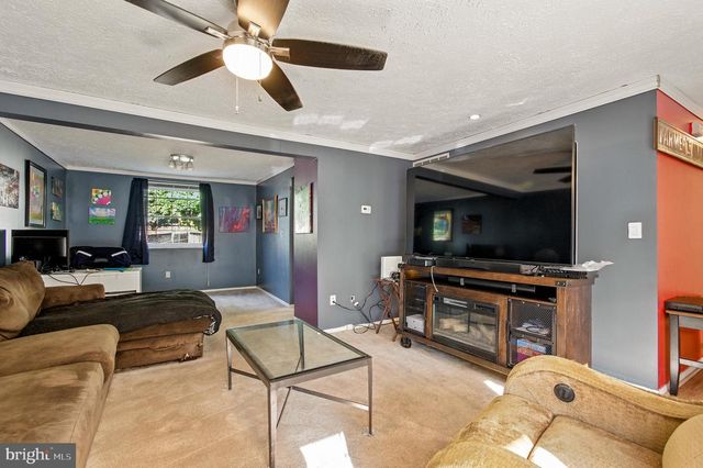 18321 SWAN STREAM DR, Gaithersburg, MD 20877