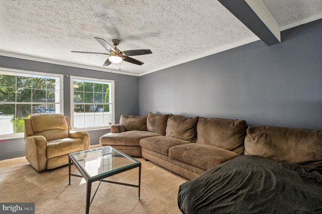 18321 SWAN STREAM DR, Gaithersburg, MD 20877