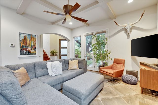 2504 Kinney RD A, Austin, TX 78704