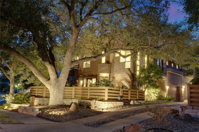 2504 Kinney RD A, Austin, TX 78704