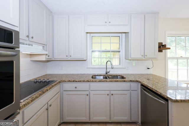 5315 Pounds Drive S, Stone Mountain, GA 30087