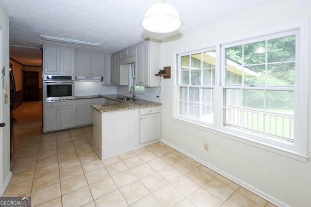 5315 Pounds Drive S, Stone Mountain, GA 30087