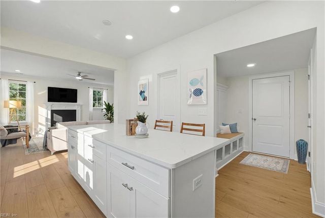 343 Ewell LN, Chesapeake, VA 23322