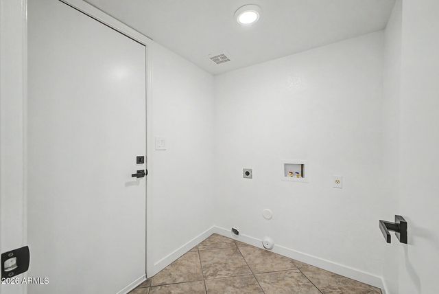 15260 N 63RD Drive, Glendale, AZ 85306