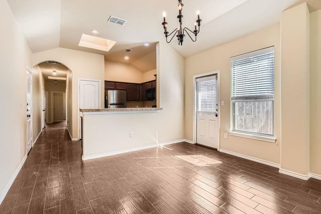 107 Creekside Villa DR, Kyle, TX 78640