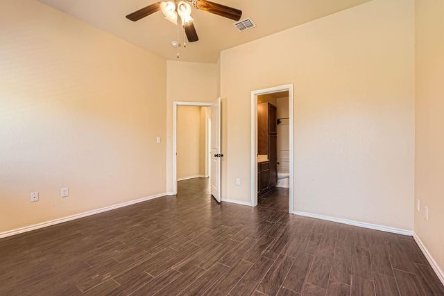 107 Creekside Villa DR, Kyle, TX 78640