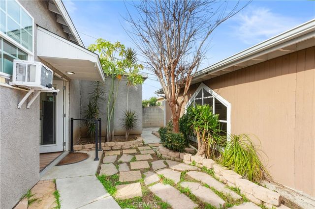 208 W 234th, Carson, CA 90745