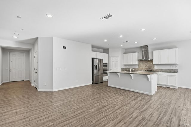 2008 Karen Pl, Rohnert Park, CA 94928