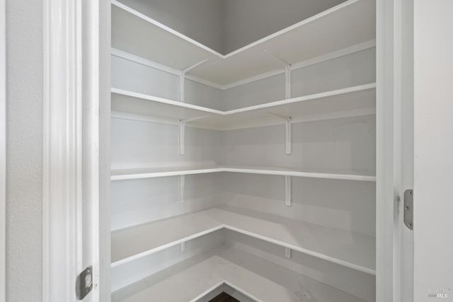 2008 Karen Pl, Rohnert Park, CA 94928