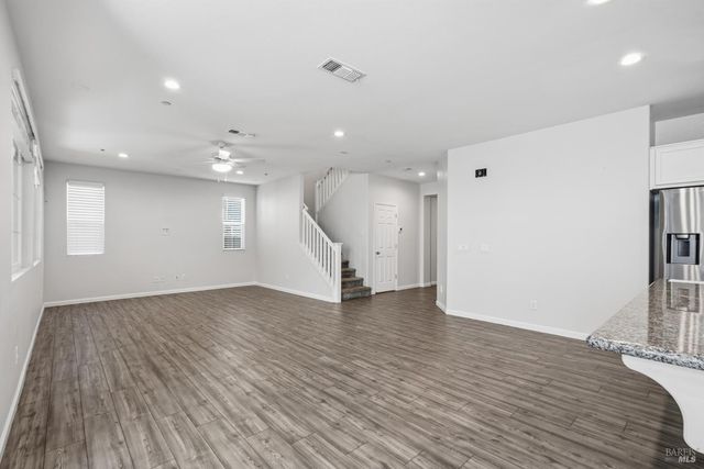 2008 Karen Pl, Rohnert Park, CA 94928