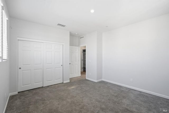 2008 Karen Pl, Rohnert Park, CA 94928