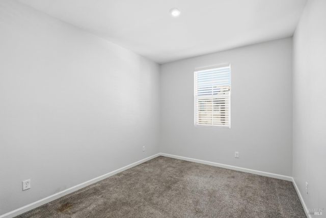 2008 Karen Pl, Rohnert Park, CA 94928