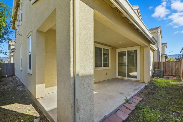 2008 Karen Pl, Rohnert Park, CA 94928