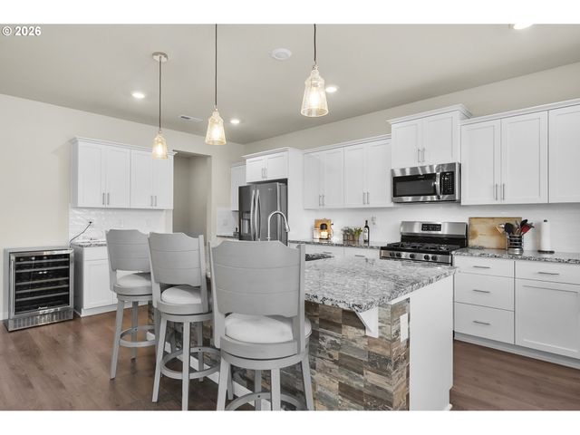 2321 Se TEAL Ave, Gresham, OR 97080