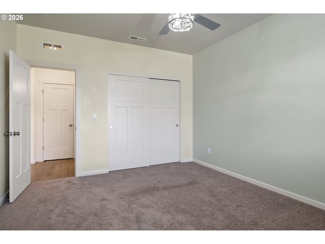 2321 Se TEAL Ave, Gresham, OR 97080