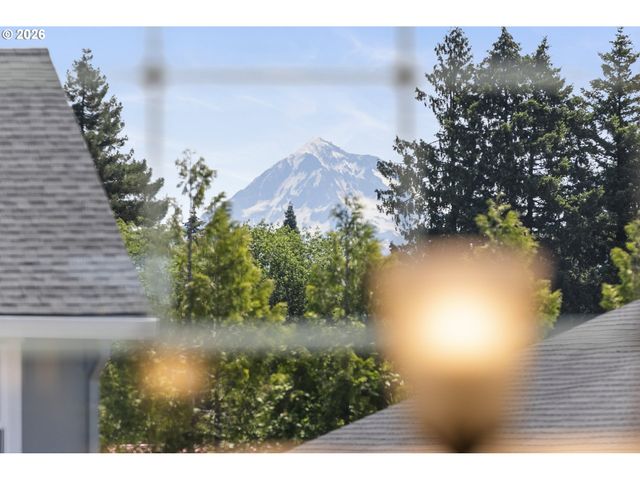 2321 Se TEAL Ave, Gresham, OR 97080