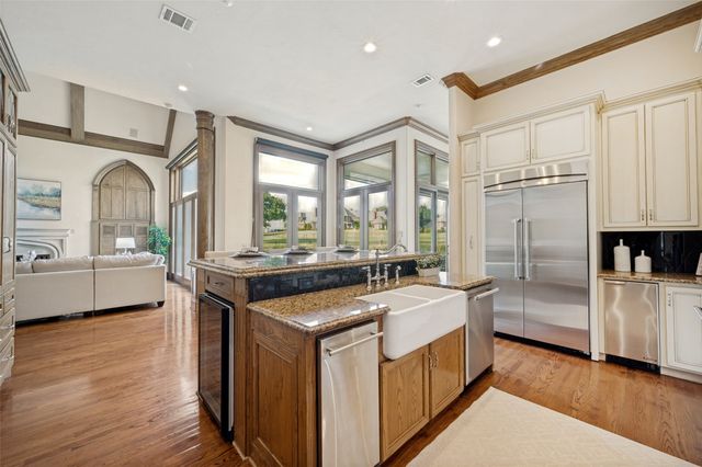 6 Cypress Point Court, Frisco, TX 75034