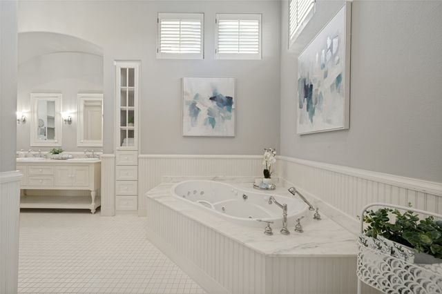 6 Cypress Point Court, Frisco, TX 75034