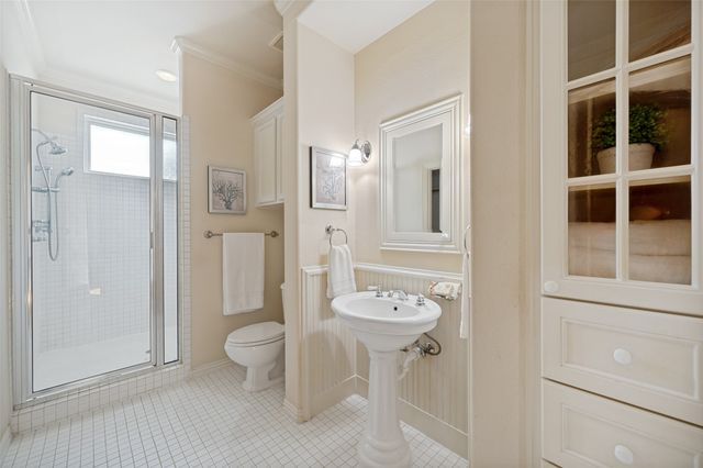6 Cypress Point Court, Frisco, TX 75034