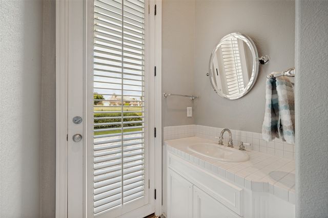 6 Cypress Point Court, Frisco, TX 75034