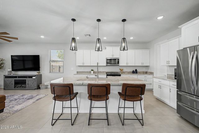 5065 W KARL Street, San Tan Valley, AZ 85144