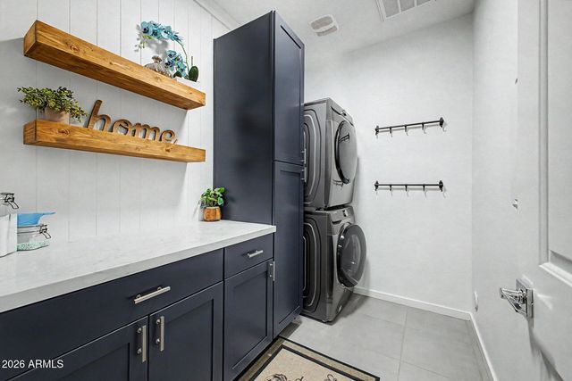 5065 W KARL Street, San Tan Valley, AZ 85144