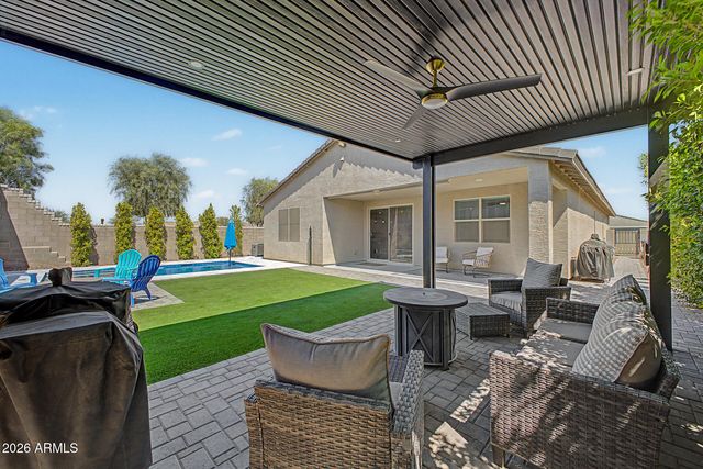 5065 W KARL Street, San Tan Valley, AZ 85144