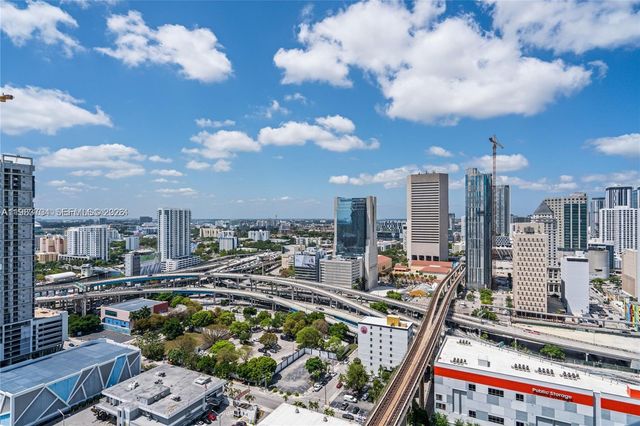 90 SW 3rd St 2908, Miami, FL 33130