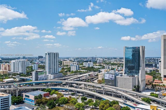 90 SW 3rd St 2908, Miami, FL 33130