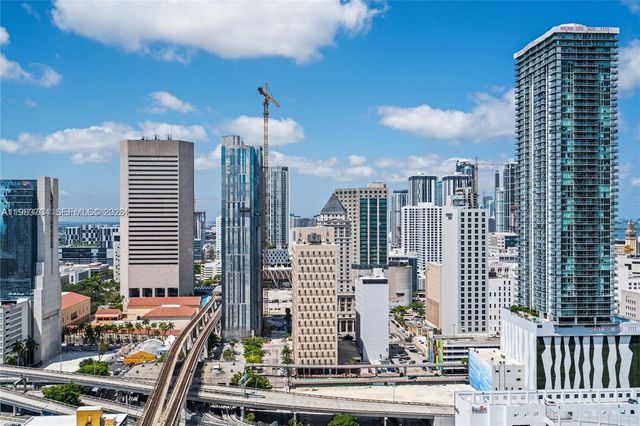 90 SW 3rd St 2908, Miami, FL 33130