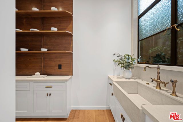 745 Sunset Avenue, Venice (los Angeles), CA 90291