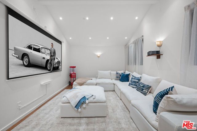 745 Sunset Avenue, Venice (los Angeles), CA 90291