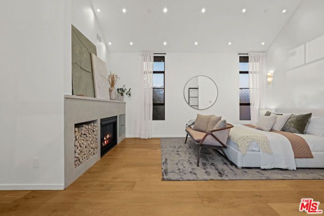 745 Sunset Avenue, Venice (los Angeles), CA 90291