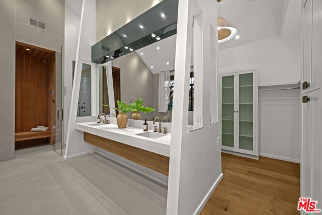 745 Sunset Avenue, Venice (los Angeles), CA 90291