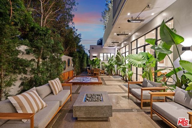 745 Sunset Avenue, Venice (los Angeles), CA 90291