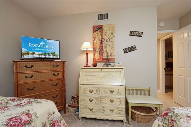 661 Windsurf LN A103, Naples, FL 34108