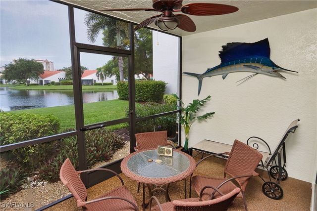 661 Windsurf LN A103, Naples, FL 34108
