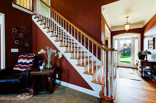 7915 Kendrick Crossing Ln, Louisville, KY 40291