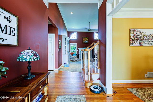 7915 Kendrick Crossing Ln, Louisville, KY 40291