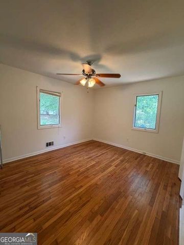 157 Jennifer Lane NW, Lilburn, GA 30047